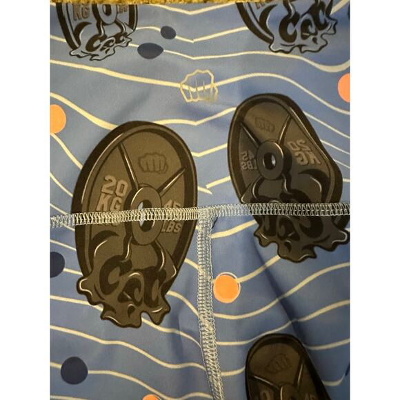 NWT Rare Feed Me Fight Me Women’s Weight Plate Print Leggings Size L CrossFit - Picture 8 of 8